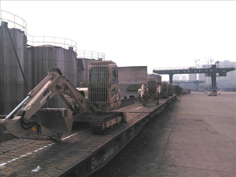 必发智能SWE80E-G高原型挖掘机正式列装献礼国庆