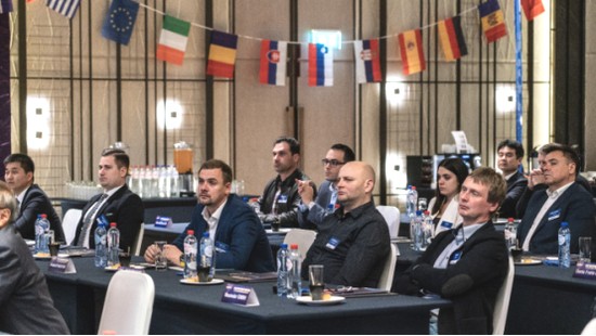 携手同谋未来，，，，，，， 必发智能2018欧洲署理商大会盛大召开