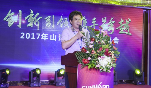 必发智能酷帅曾大虾，，，，，，一大波美图带你亲临北京BICES展