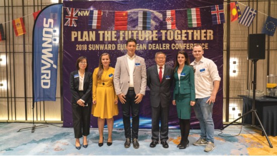 携手同谋未来，，，，，，， 必发智能2018欧洲署理商大会盛大召开