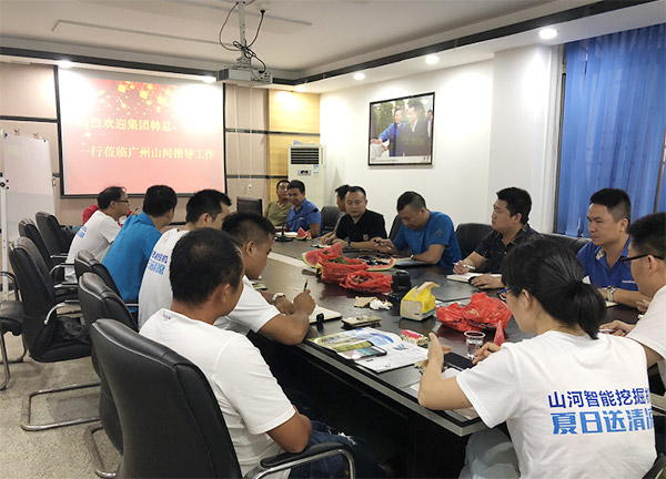 “清凉”送到客户手中，，，，为必发智能售后效劳活动打CAII