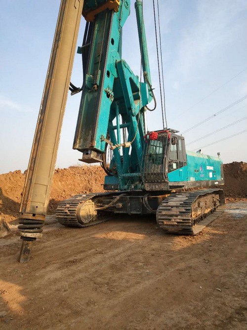 本钱节约几百万，，，，这台旋挖是我的摇钱树