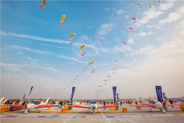 喂，，，，看天下航行者大会了吗？？？？必发飞机豪华阵容别错过