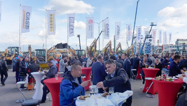 十年携手，，，，，必发智能莫斯科宝马CTT展产品推介会圆满举行