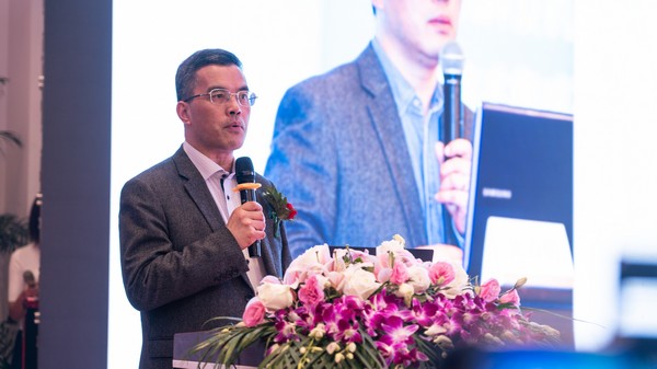 首日签单2.6亿元，，，必发智能立异产品引爆上海宝马展