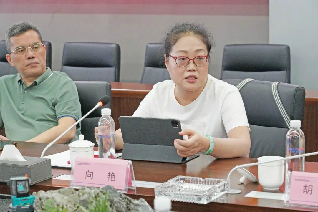 岩土工程施工手艺与装备专业委员会2020年常务委员聚会在必发智能召开