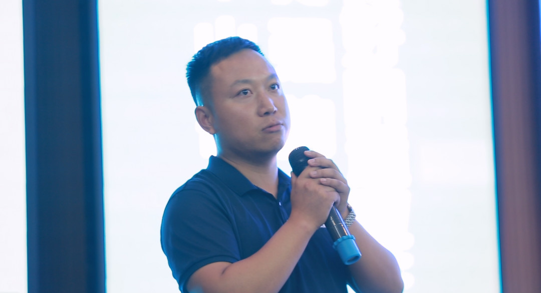 向挖掘机万台俱乐部迈进——必发智能2020年度挖掘机营销训练营开营