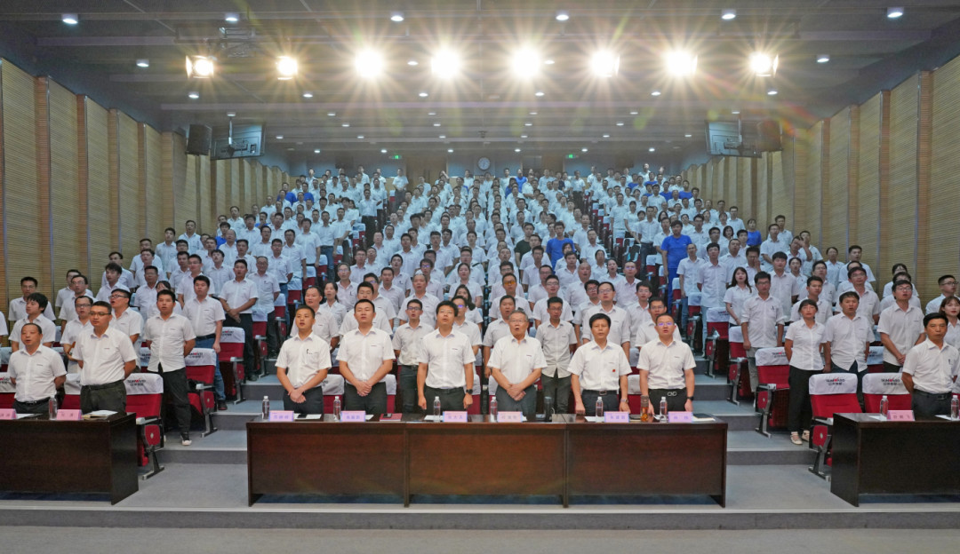 致敬研发 | 必发智能举行职称评定事情总结暨职称证书揭晓仪式