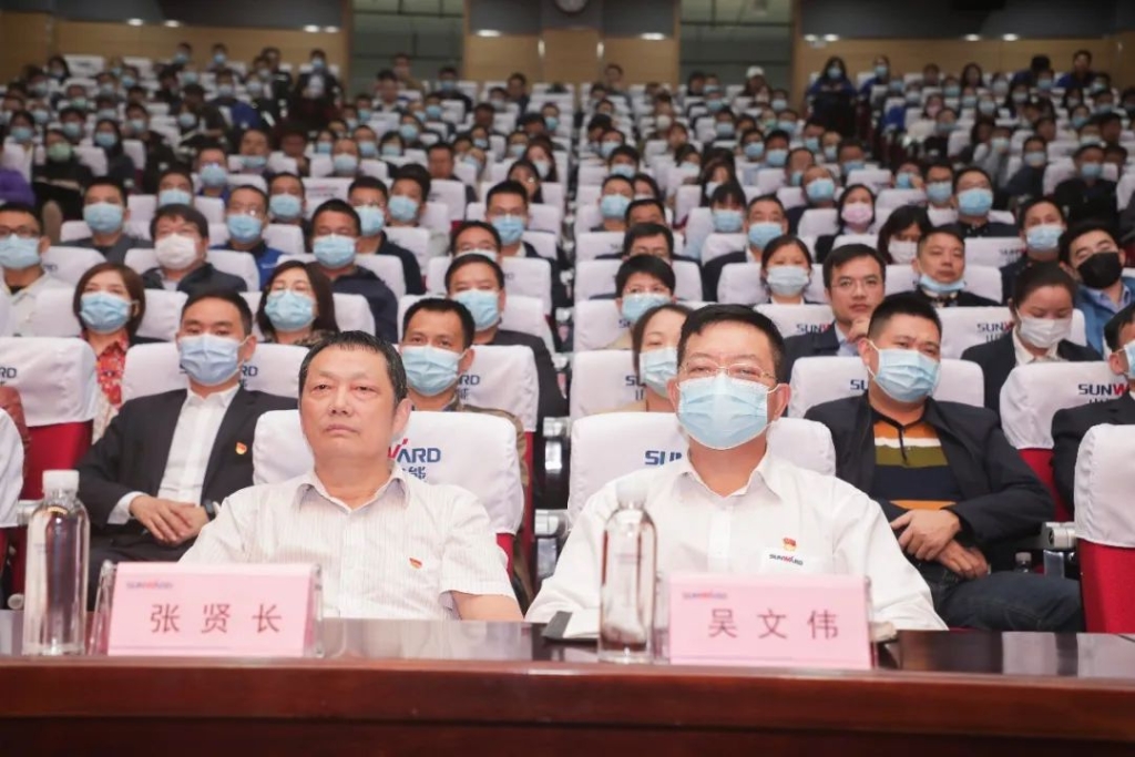 惟立异者胜——学习贯彻习近平总书记考察湖南主要讲话精神省委宣讲团长沙分团宣讲报告会在必发智能开讲