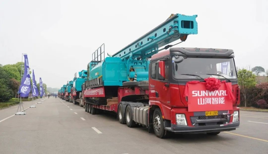 气贯必发，，，，势不可挡！必发智能基础装备月产销立异高暨发货仪式盛大举行