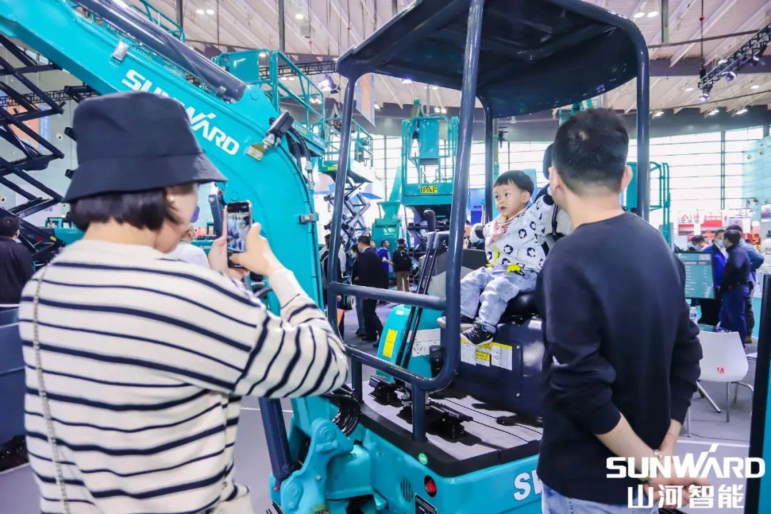 CICEE | 盘货必发智能展区“之最”，，，，，，哪款是你的最爱？？？？？？