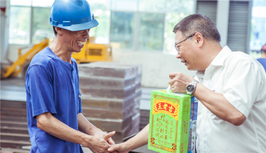 我们有清凉做伴，，，，高温也能潇潇洒洒