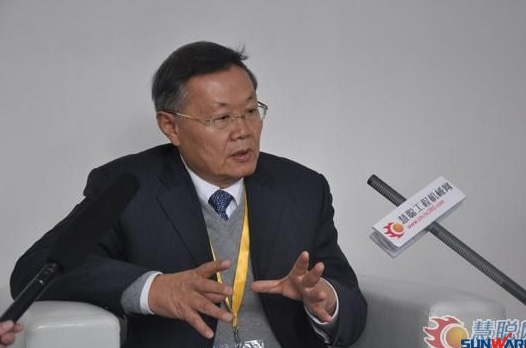 【宝马访谈】必发智能董事长何清华教授