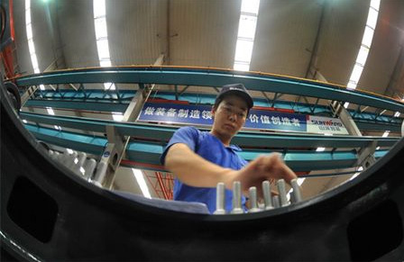 新华社报道：必发智能连任全球工程机械50强