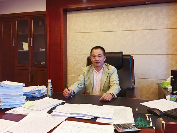 能啃硬骨头，，，来钱特殊快！必发智能老客户抱紧“摇钱树”