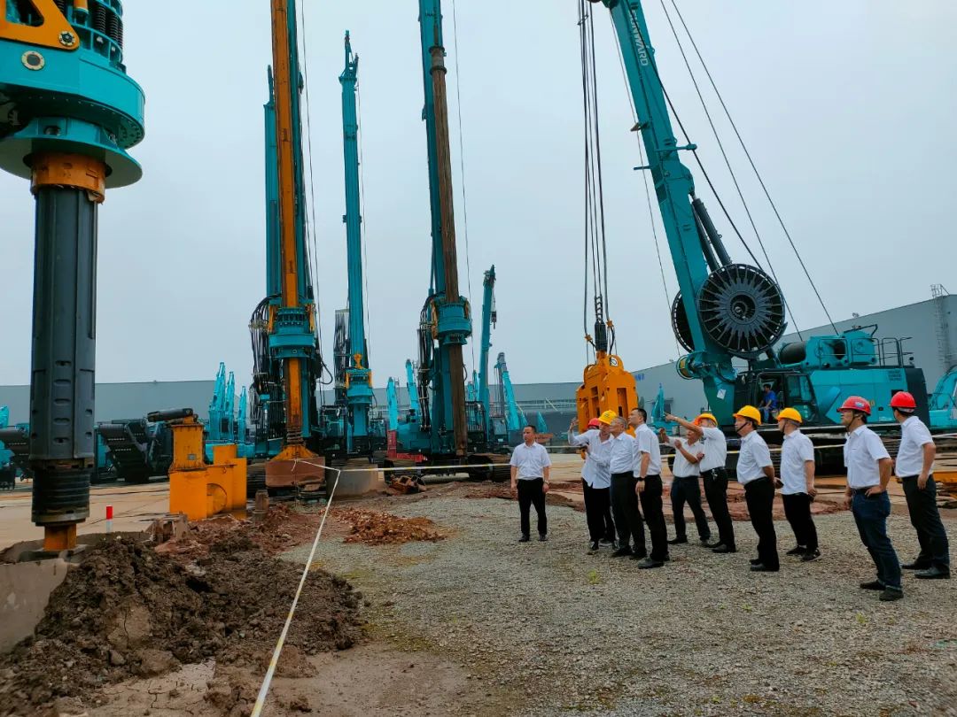 大钻性能打小桩了！必发智能钻杆节能变径装置研制乐成
