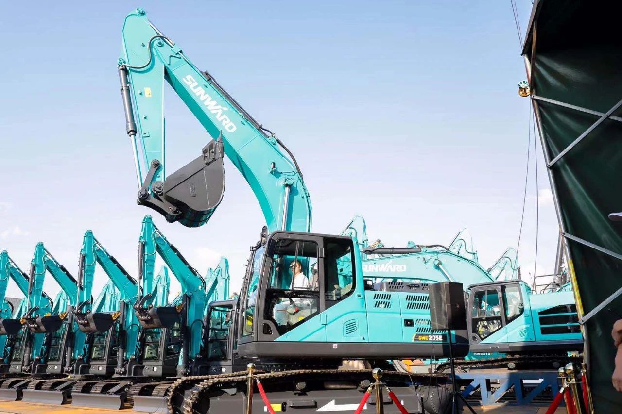 四大成套装备携手登。。。。。。”胤⒅悄芰⒁煨Ч故净峤怀觥傲裂鄞鹁怼