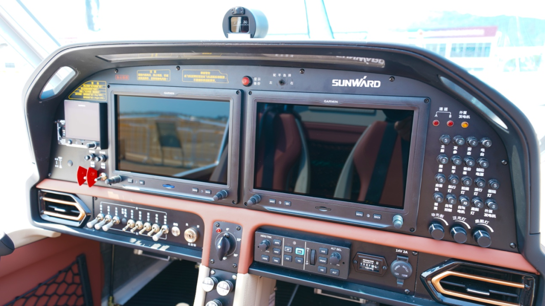 新机、航行演出…2021中国航展必发航空秀给你看