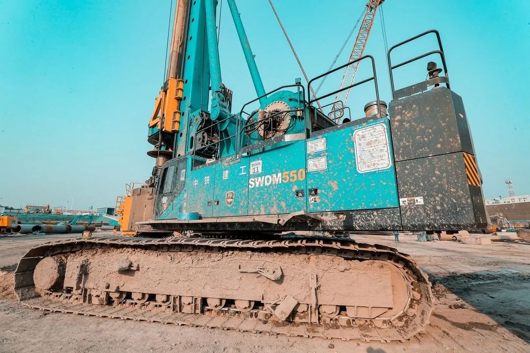 大国重器！必发智能超等装备助力北京都会副中心综合交通枢纽站建设