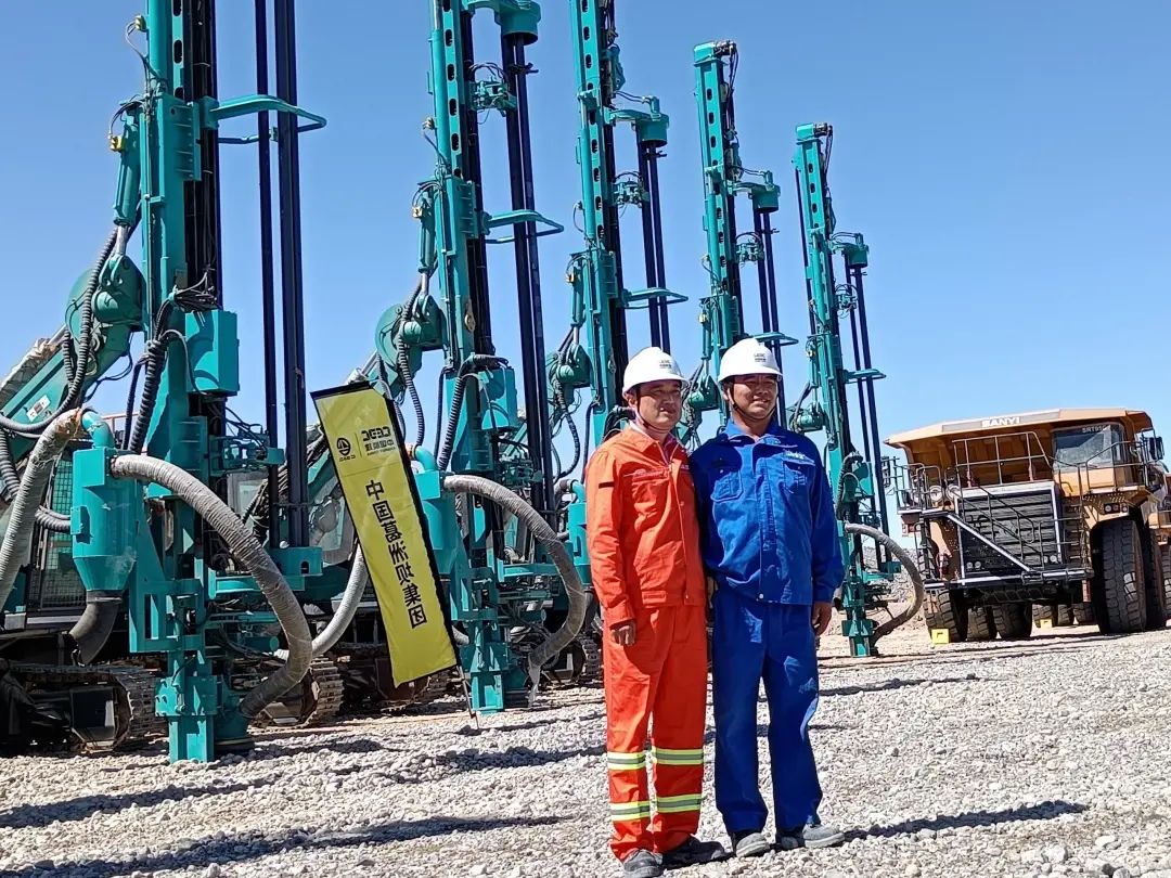 疫情当下，，，，逆行非洲——必发智能凿岩装备团队外洋效劳纪实