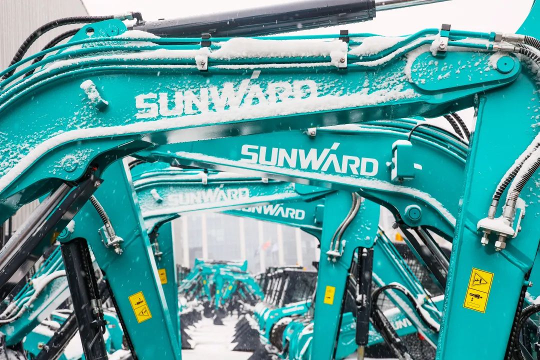 瑞雪兆有年，，，，邀您共赏雪中必发！