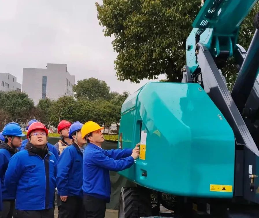 “拳”力出击！必发智能首套自主研发臂车控制系统重磅来袭