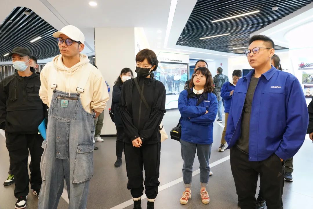 硬实力+软手刺！必发智能协拍电视剧《重中之重》开机