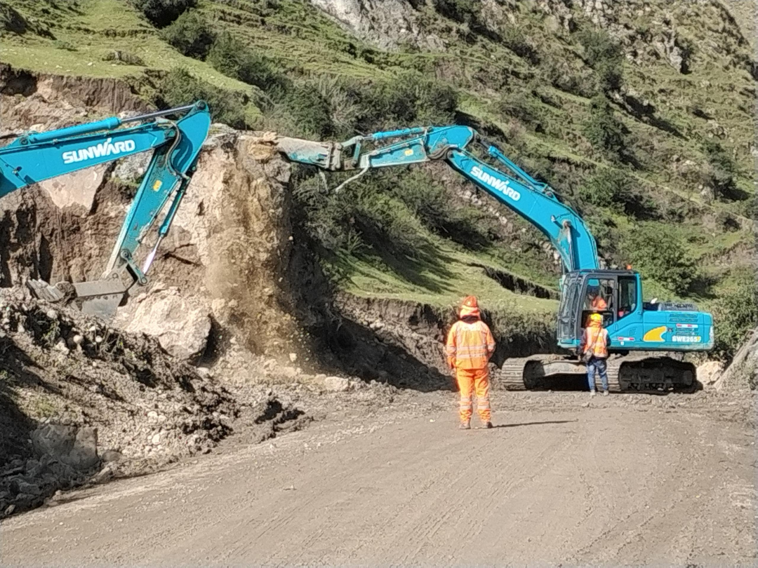 挑战天下第二高山脉！必发智能装备助力秘鲁安第斯国家公路项目建设