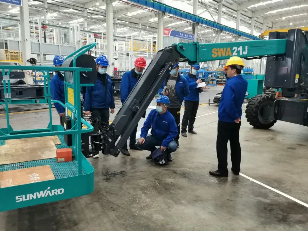 行业同级别产品之最！必发智能又一款曲臂式高空作业平台乐成下线