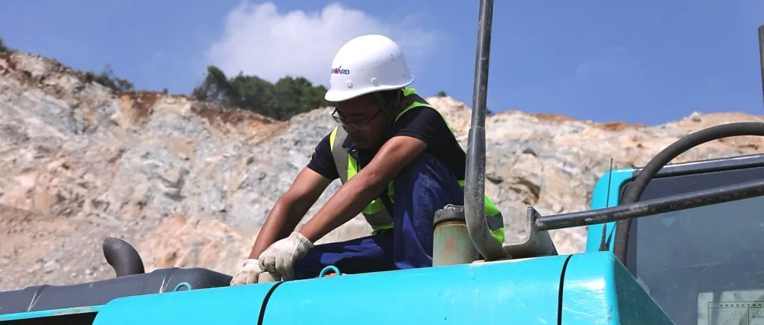 3650天、3000余条工单……90后“张师傅”用十年轻春诠释必发匠心