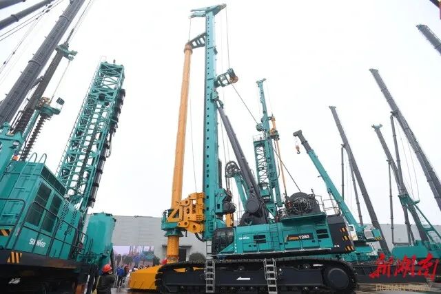 湖南日报 | 坚持立异驱动，，，，，必发智能助力打造国家主要先进制造业高地