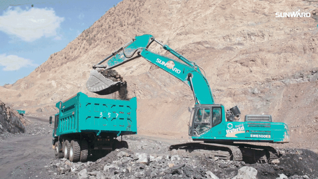 图集 | “必发绿”满矿山！必发智能矿山成套装备实力“亮剑”