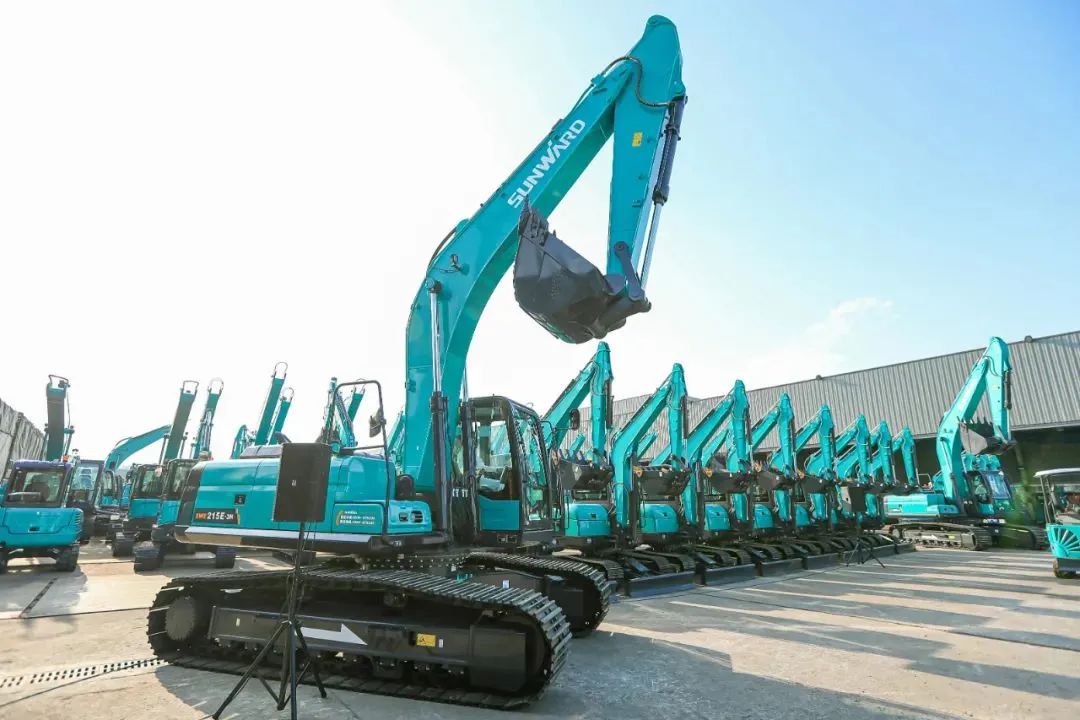 再获首单！必发智能成为湖南自贸试验区首单“融资租赁+工程机械装备出口”试点营业落地单位