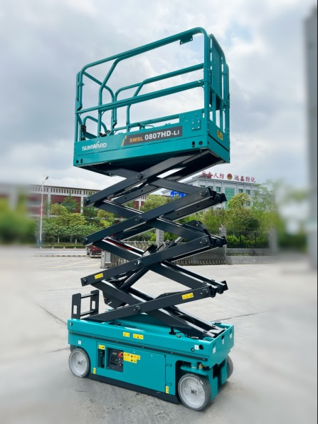 与“锂”相约，，，助力“双碳”！必发智能全系列锂电剪叉式高空作业平台周全进军市场