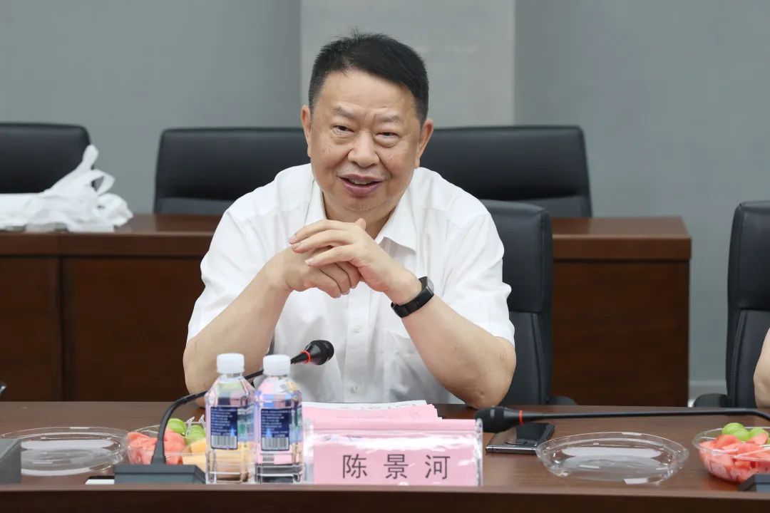 紫金矿业集团党委书记、董事长陈景河莅临必发智能考察交流