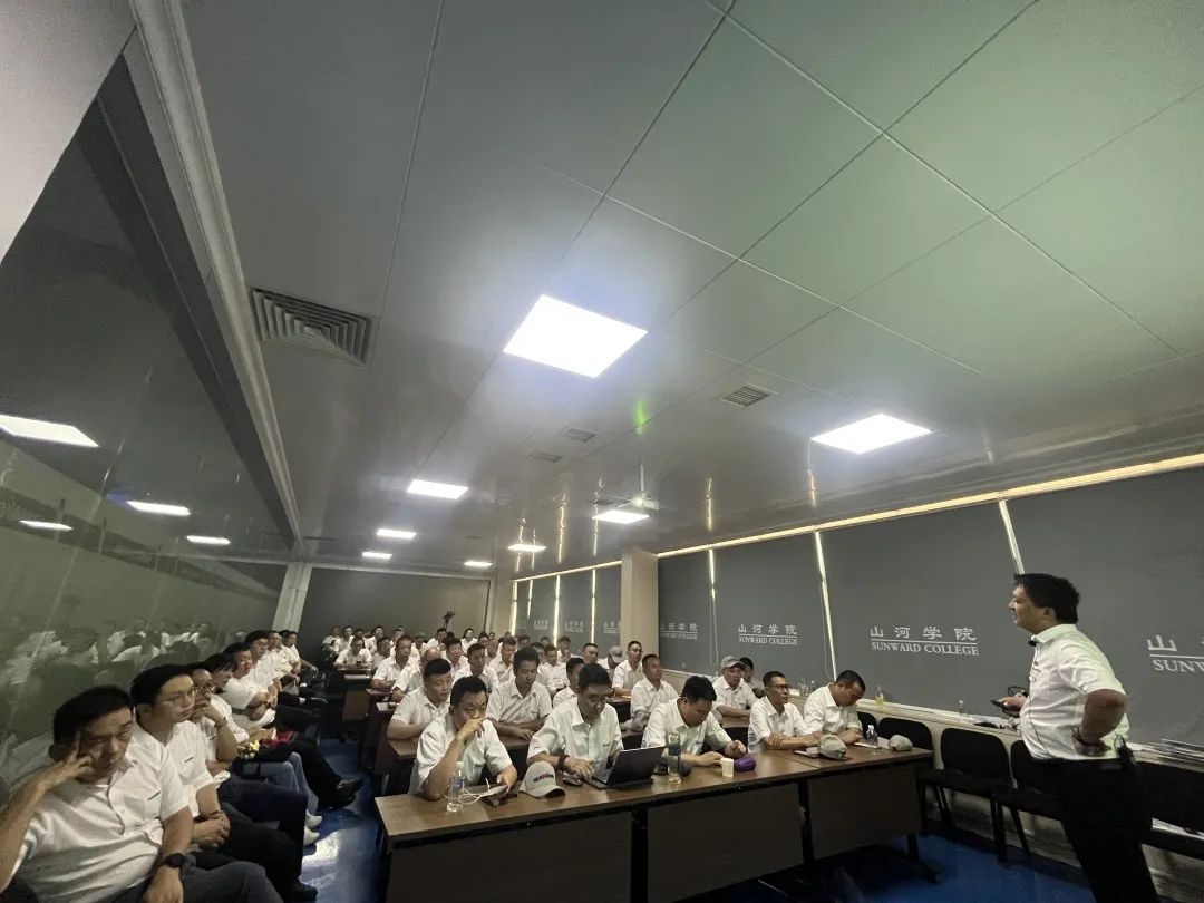 名堂秀实力，，，，，，为效劳竞技！快来见识下必发智能这场“交锋大赛”