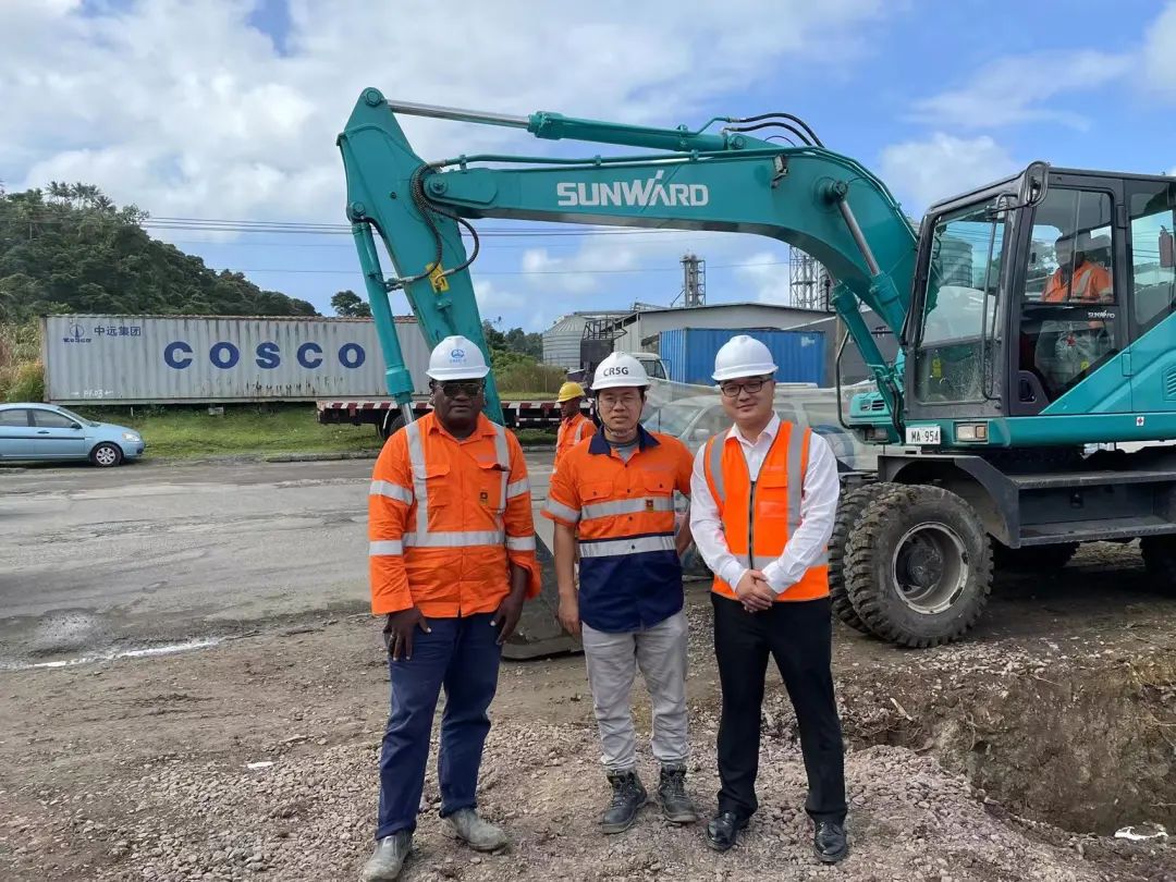 “必发绿”迈向南太平洋岛，，，，必发智能轮挖助力斐济基础设施建设