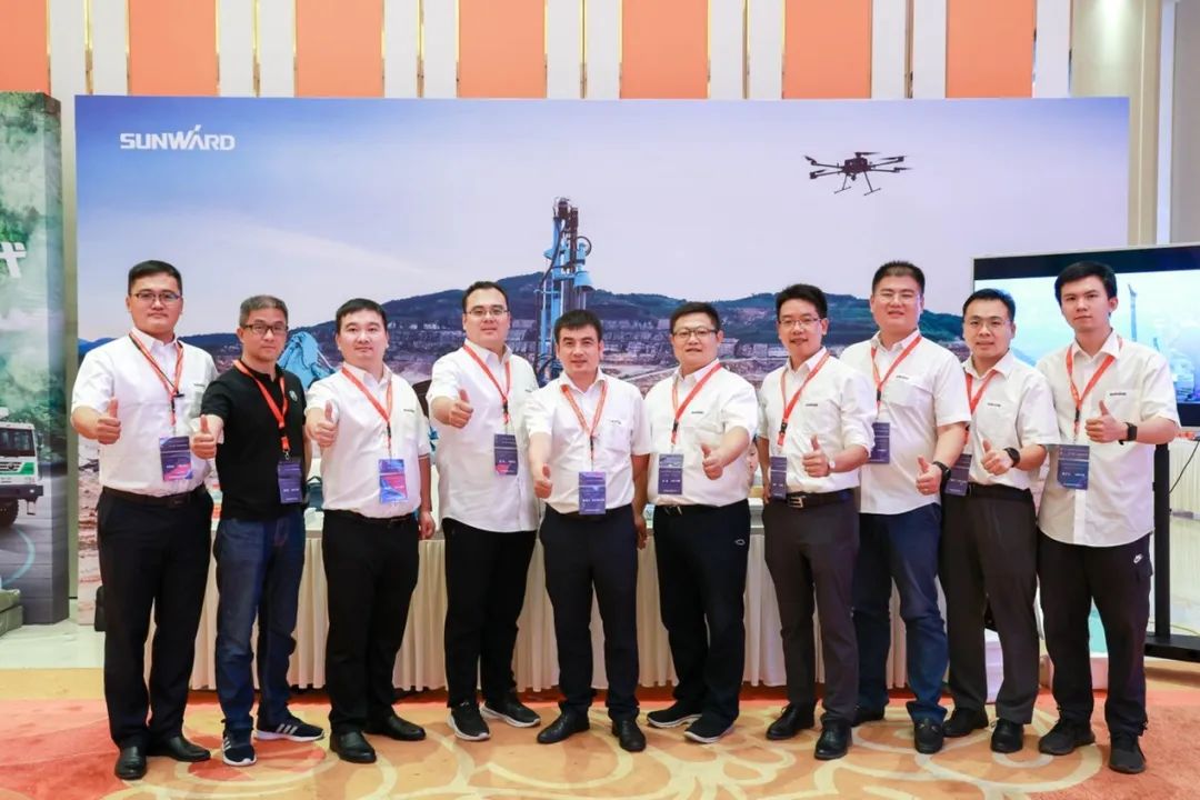 共话行业前沿手艺及趋势，，，，必发智能亮相第九届金属非金属矿挑撰运营适用手艺与装备大会