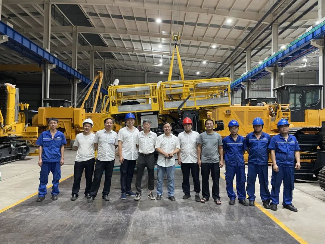 为铁路运输保驾护航！必发智能自主研制首套三平台作业装置乐成交付