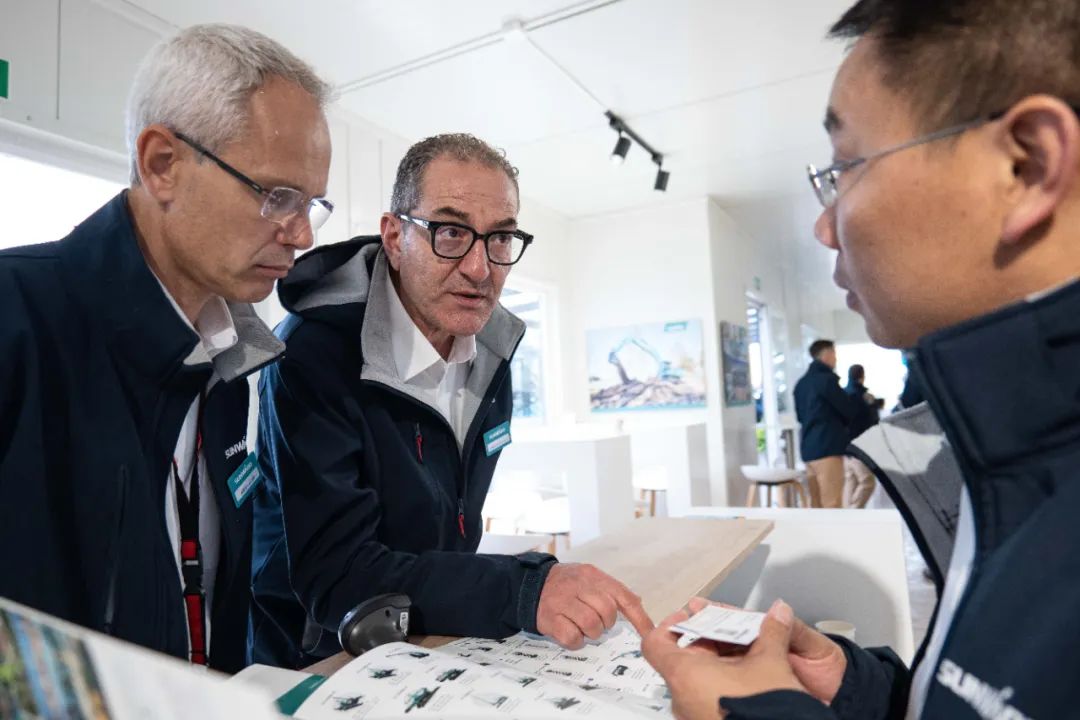 Bauma 2022 | 首次亮相，，，，，，，必发智能高空机械受热捧