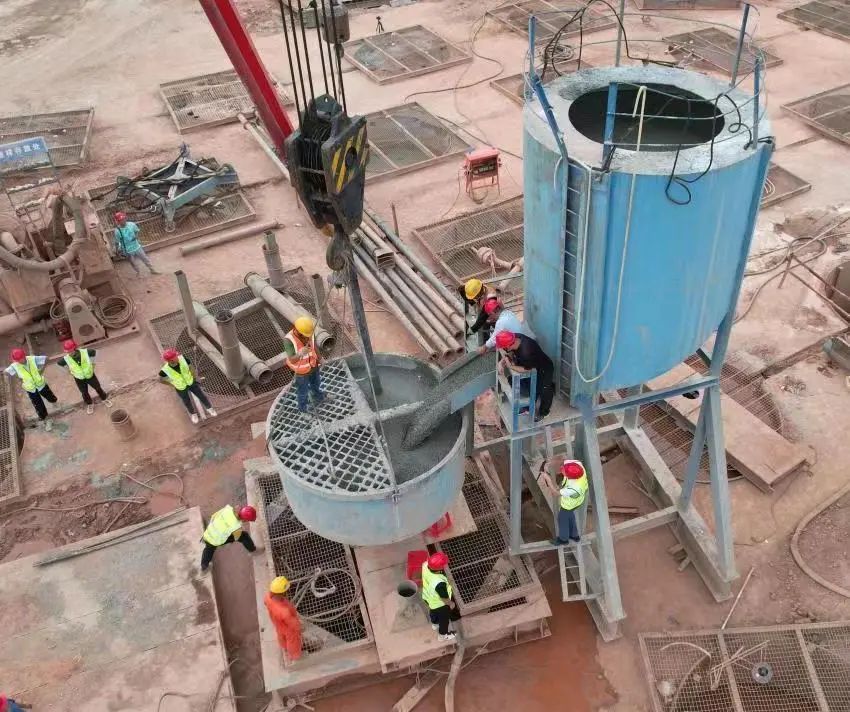 超等“桩”备实力亮剑！必发智能携手武汉乐成建设攻克燕矶长江大桥重大地层施工难题