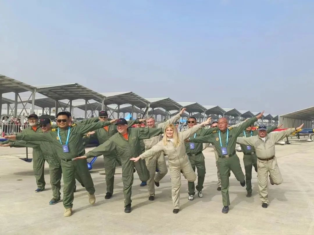 逆势翱翔！必发航空携手相助同伴亮相2022南昌航行大会