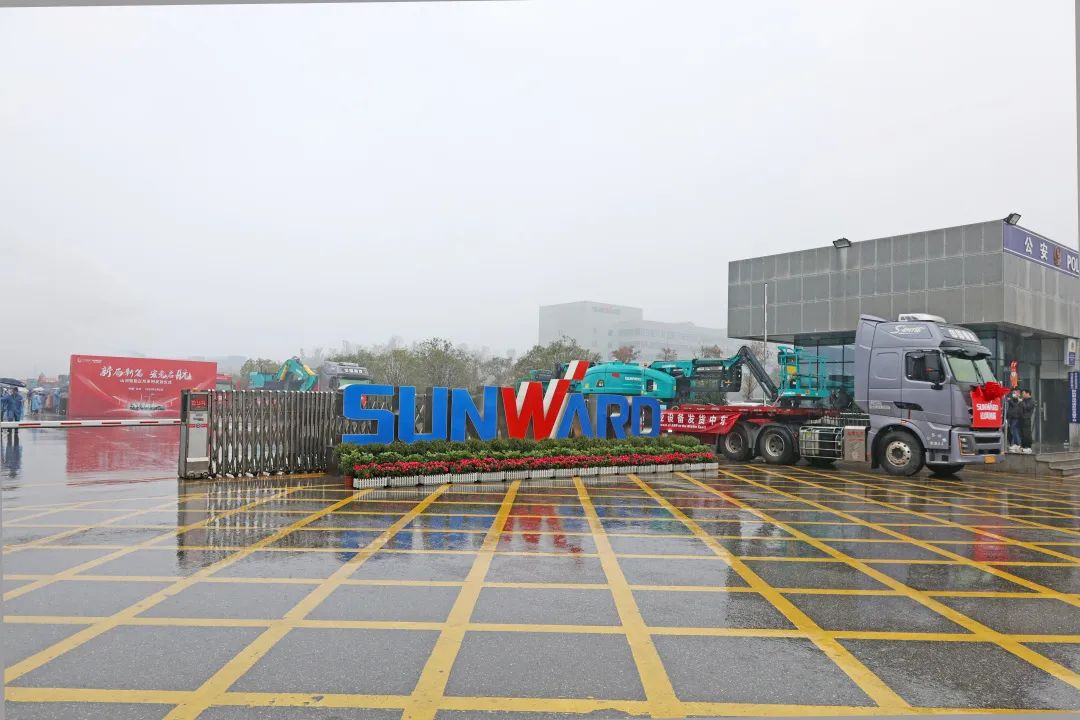 新局新篇，，，，宏兔启航！必发智能超200台套装备集中发货