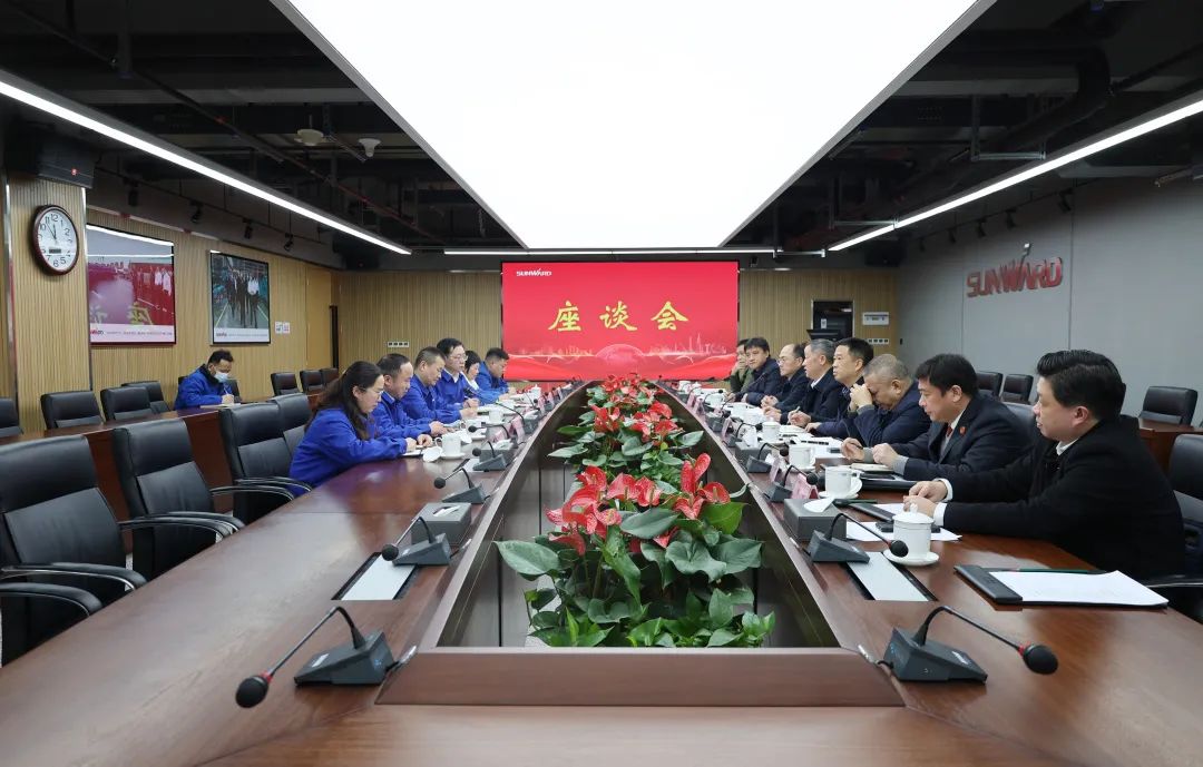 省高院副院长郭正怀调研必发智能