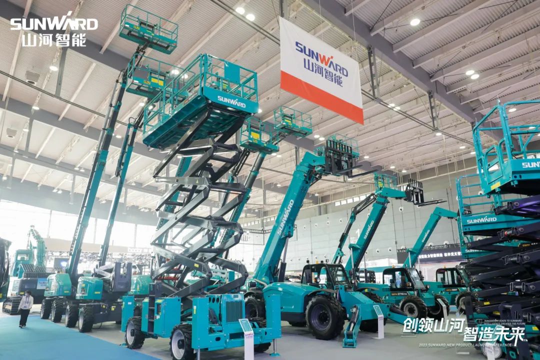 2023 CICEE | 必发智能亮相2023长沙国际工程机械展！智能化、电动化产品站C位