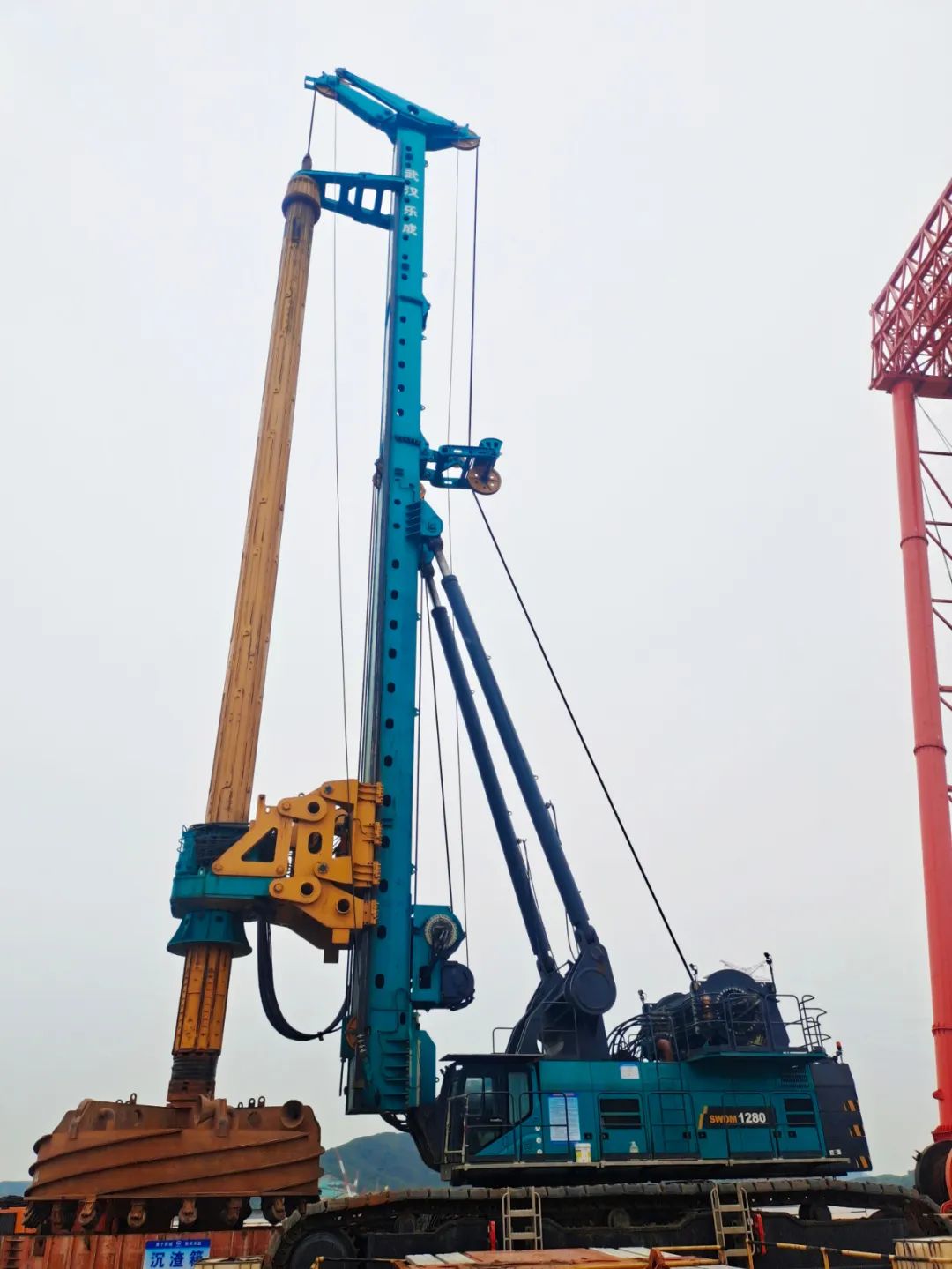 新战绩+1！必发智能超等旋挖钻机创6.3米直径钻孔新纪录