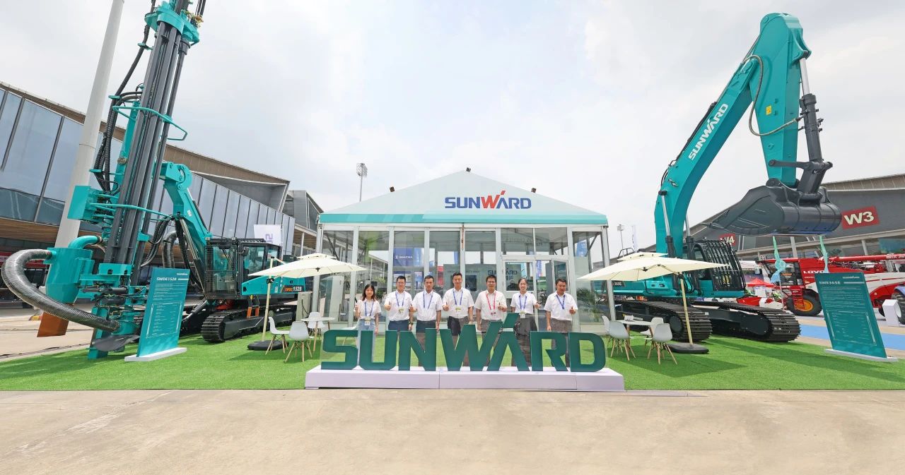 中非经贸展览会圆满落幕，，，，必发智能续写对非相助新篇