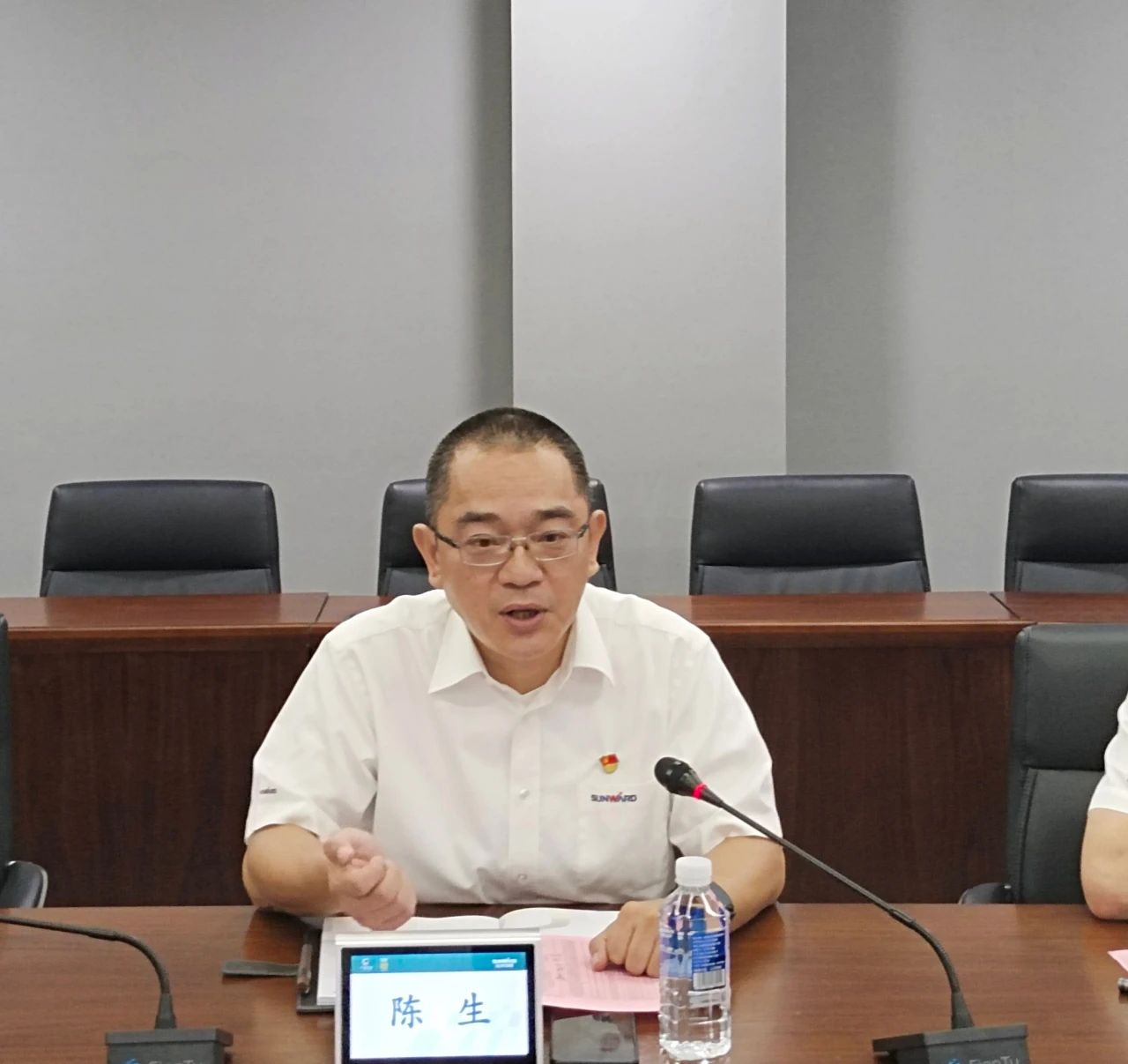 泛论心声，，，共话未来！这场应届结业生员工座谈会，，，很暖，，，很知心！