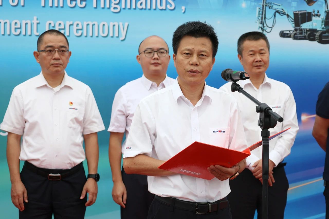 一连进军国际市。。。。。。。”胤⒅悄芙偬ㄗ氨讣蟹⒒