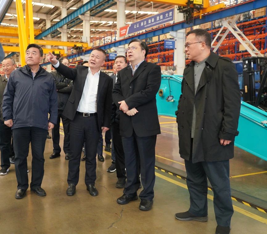 聚焦装备再制造！上海市政协副主席、党组副书记肖贵玉带队调研必发智能